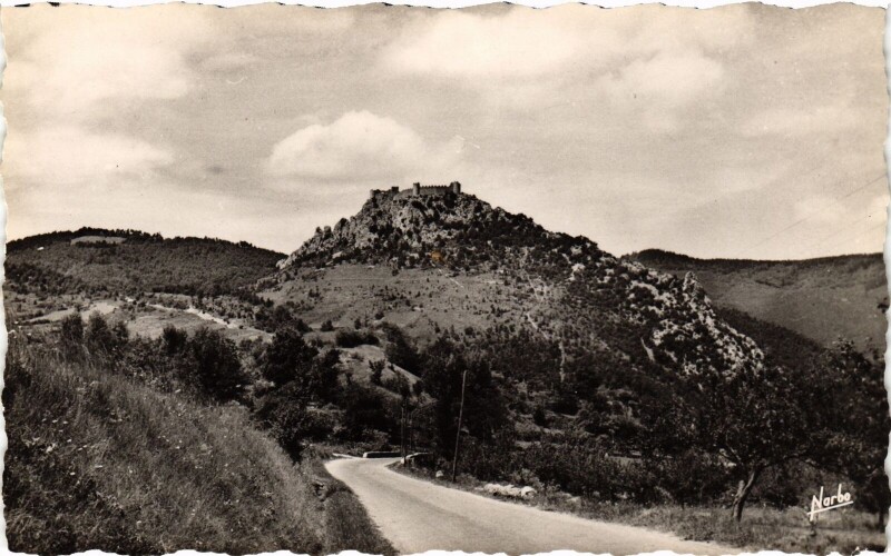 Carte postale ancienne Puilaurens Les Ruines du Chateau France à Puilaurens