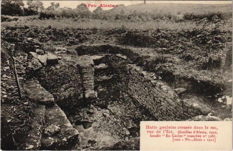 Carte postale ancienne Pro Alesia - Hutte gauloise