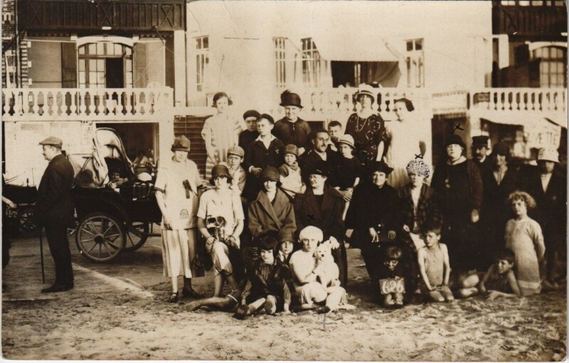 Carte postale ancienne Carte photo Berck-Plage - Les familles à Berck