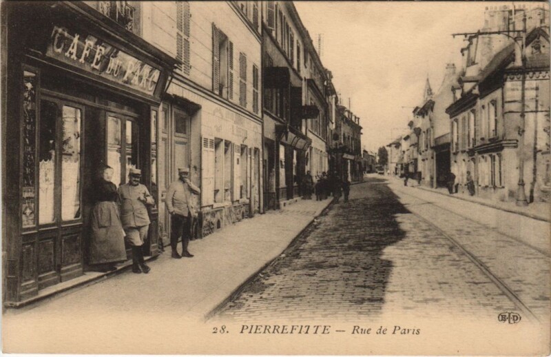 Carte postale ancienne Pierrefitte - Rue de Paris