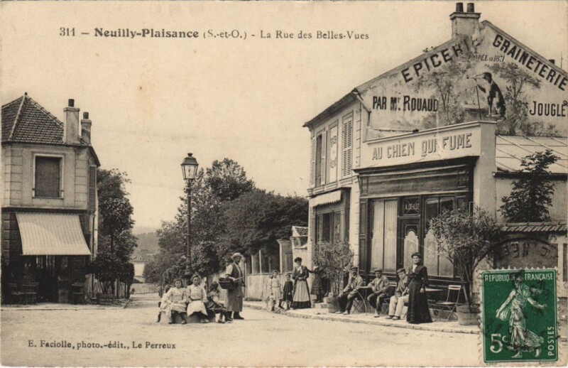 Carte postale ancienne Neuilly-Plaisance - La Rue des Belles-Vues à Neuilly-Plaisance