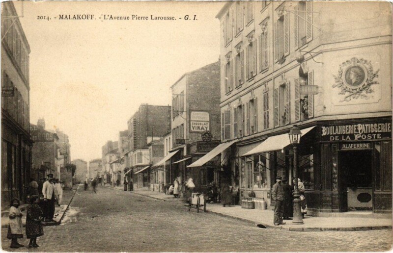 Carte postale ancienne Malakoff - L'Avenue Pierre Larousse à Malakoff
