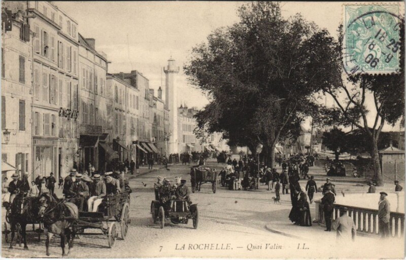 Carte postale ancienne La Rochelle-Quai Valin à La Rochelle