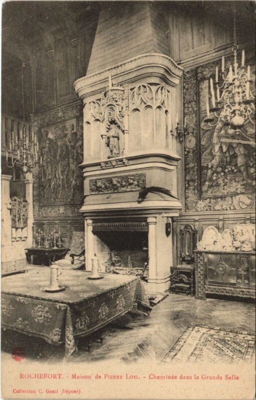 Carte postale ancienne Rochefort-Maison de Pierre Loti-Cheminée dans la Grande Salle à Rochefort