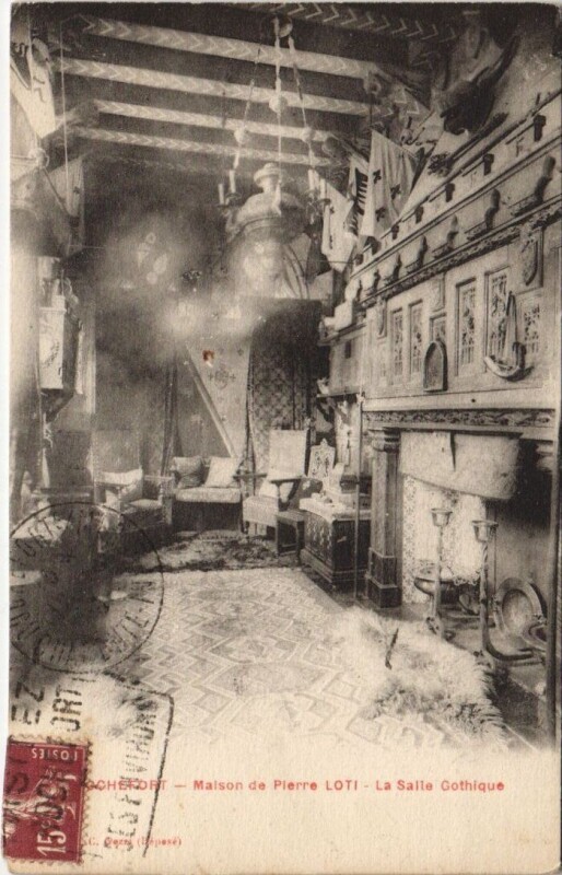 Carte postale ancienne Rochefort-Maison de Pierre Loti-La Salle Gothique à Rochefort