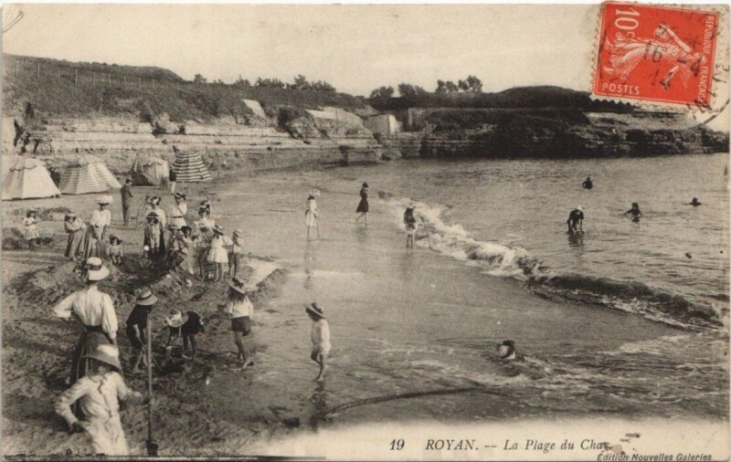Carte postale ancienne Royan-La Plage du Chay à Royan
