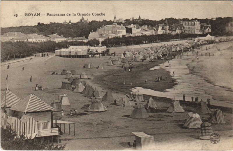 Carte postale ancienne Royan-Panorama de la Grande Conche à Royan
