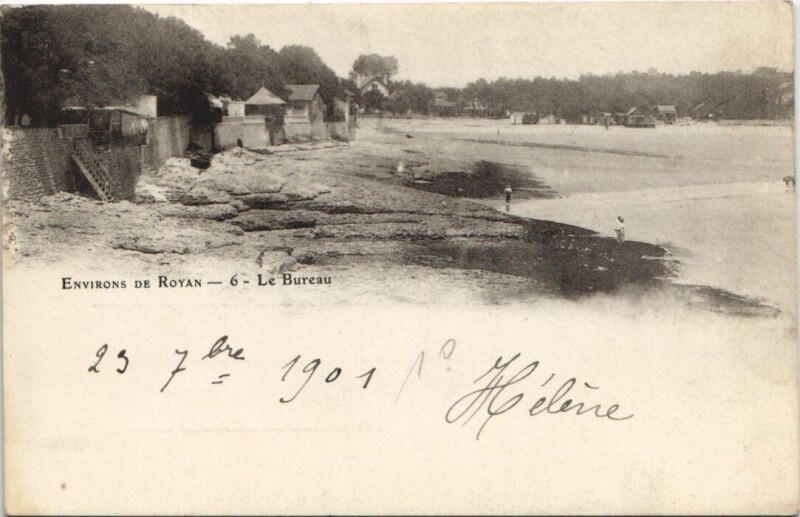 Carte postale ancienne Environs de Royan-Le Bureau à Royan