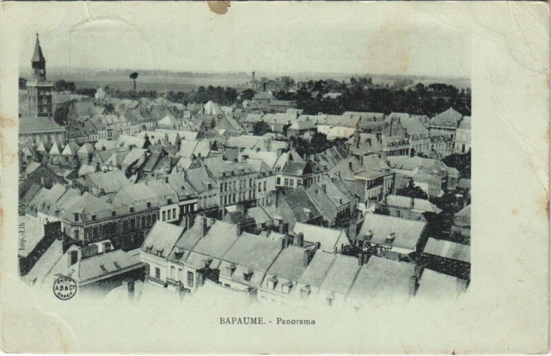 Carte postale ancienne Bapaume-Panorama à Bapaume