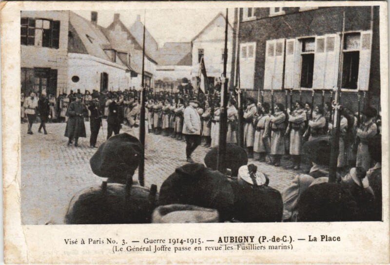 Carte postale ancienne Guerre-Aubigny-La Place