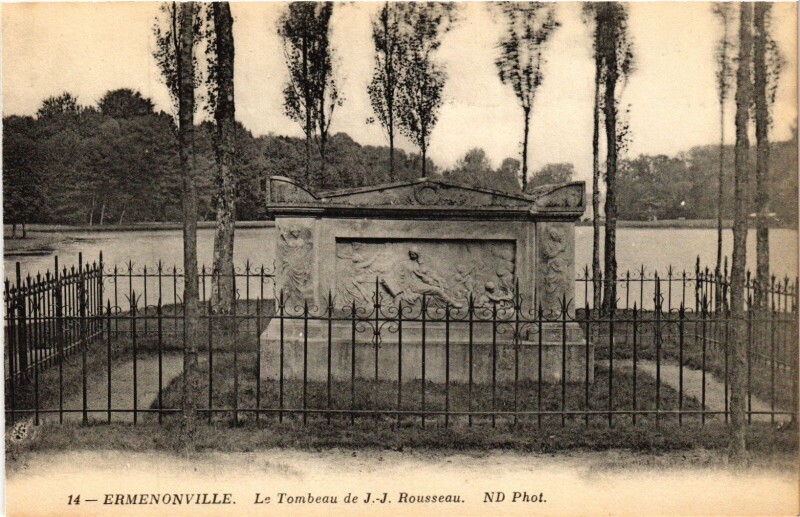Carte postale ancienne Ermenonville Le Tombeau de J.J.Rousseau France à Ermenonville