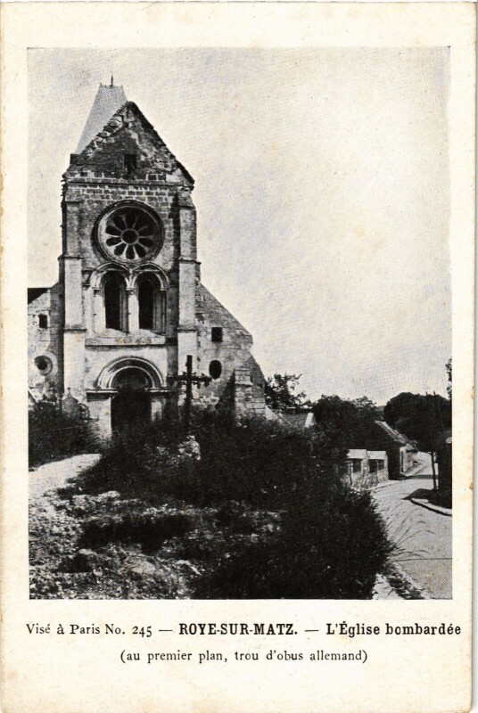 Carte postale ancienne Roye sur Matz L'Eglise bombardee France à Roye-sur-Matz
