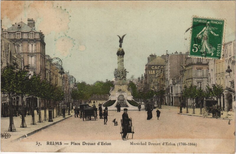 Carte postale ancienne Reims - Place Drouet d'Erlon à Reims