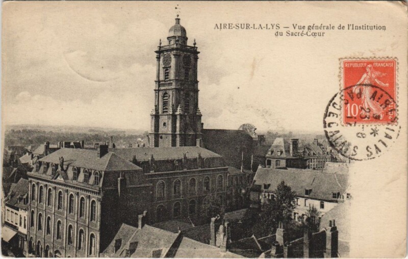 Carte postale ancienne Aire-sur-la-Lys-Vue générale de l'Institution du Sacré-Coeur à Aire-sur-la-Lys