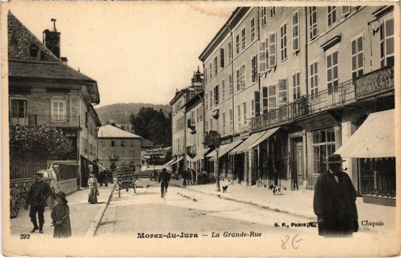 Carte postale ancienne Morez- La Grande Rue France