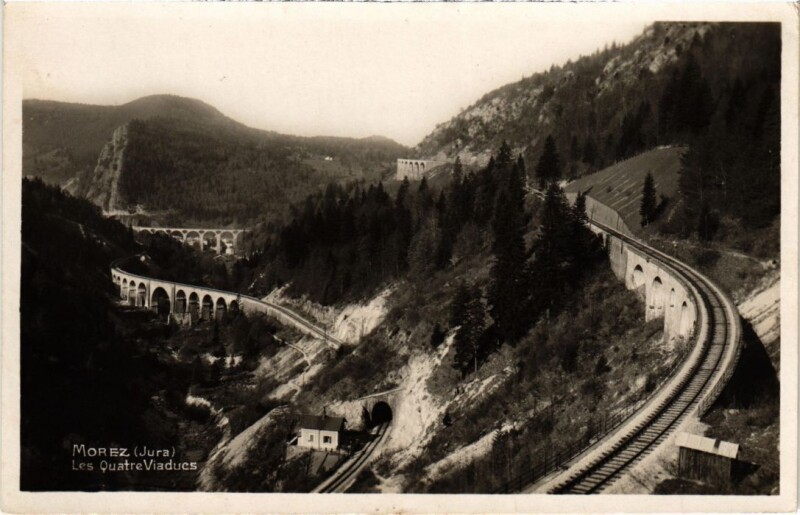 Carte postale ancienne Morez- Les Quatre Viaducs France