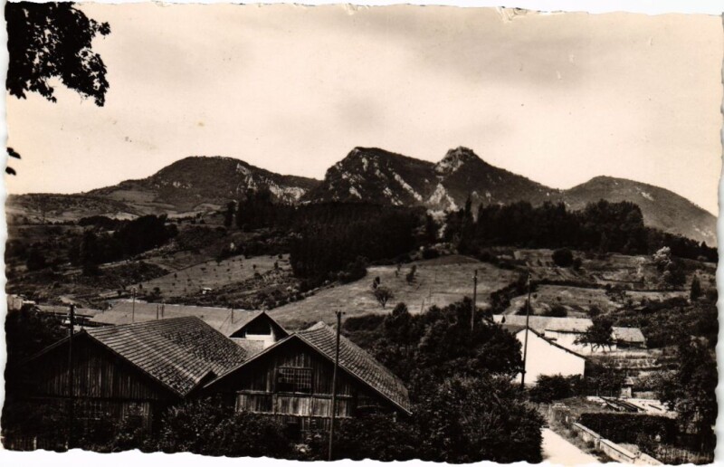 Carte postale ancienne Salins les Bains- Le Mont Poupet France à Salins-les-Bains