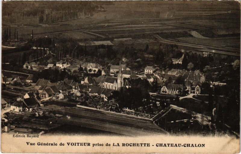 Carte postale ancienne Vue generale de Voiteur, Chateau Chalon France à Voiteur