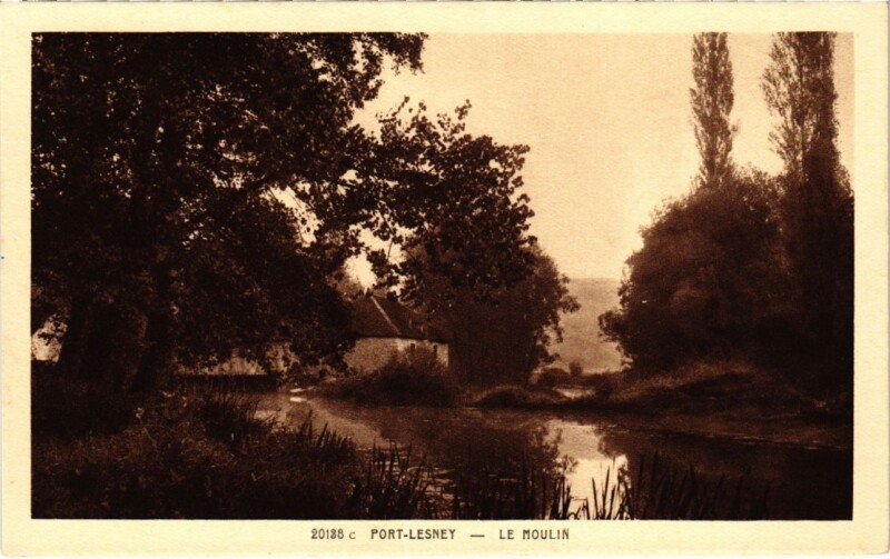 Carte postale ancienne Port Lesney- Le Moulin France à Port-Lesney