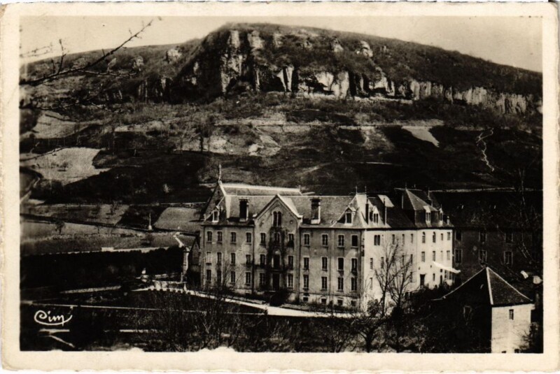 Carte postale ancienne Vaux en Poligny- La Petit Seminaire France à Poligny