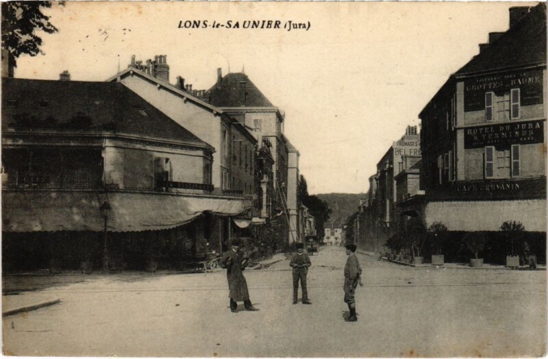 Carte postale ancienne Lons le Saunier- carte photo France- à Lons-le-Saunier