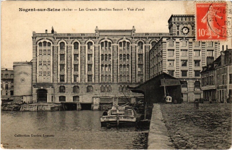 Carte postale ancienne Nogent-sur-Seine - Les Grands Moulins Sassot à Nogent-sur-Seine