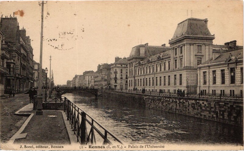 Carte postale ancienne Rennes Palais de l'Universite France à Rennes