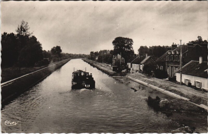 Carte postale ancienne Longueil-Annel Le Canal - Vue sur Thourotte à Longueil-Annel