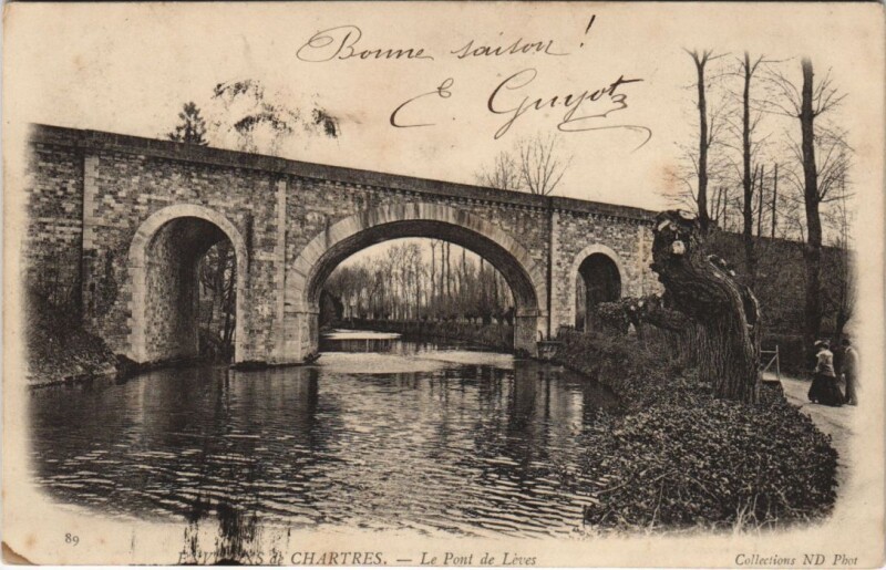 Carte postale ancienne Environs de Chartres - LePont de Léves à Chartres