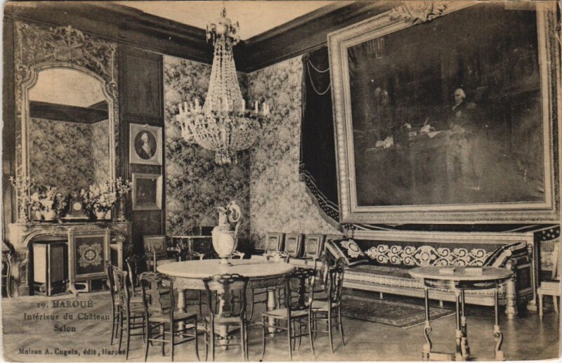 Carte postale ancienne Haroué - Intérieur du Chateau - Salon