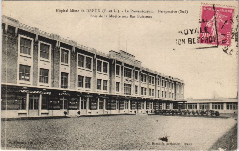 Carte postale ancienne Hopital Mixte de Dreux - Le Préventorium -Perspective Sud à Dreux