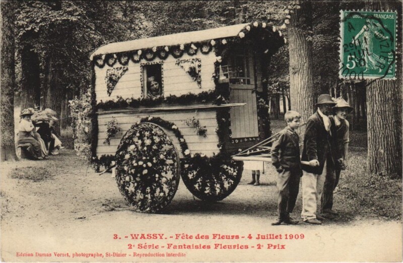 Carte postale ancienne Wassy - Fete des Fleurs - 2e Série, Fantaisies Fleuris 2e prix à Wassy