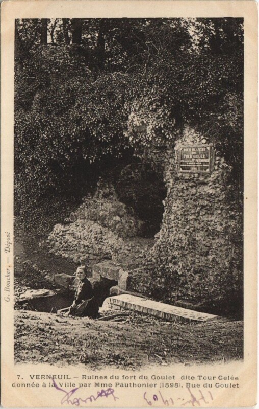 Carte postale ancienne Vernon - Ruines du fort du Goulet à Vernon