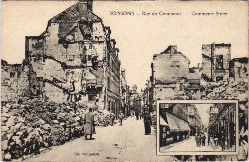 Carte postale ancienne Soissons- Rue du Commerce France à Soissons