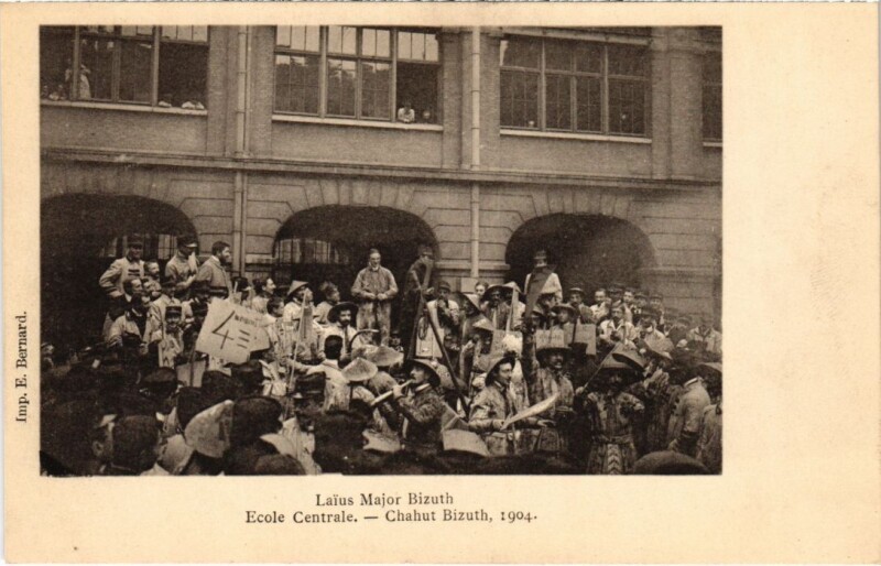 Carte postale ancienne Paris 3e Ecole Centrale Chahut Bizuth 1904 Laius Major Bizuth à Paris 3e