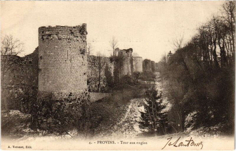 Carte postale ancienne Provins Tour aux Engins à Provins