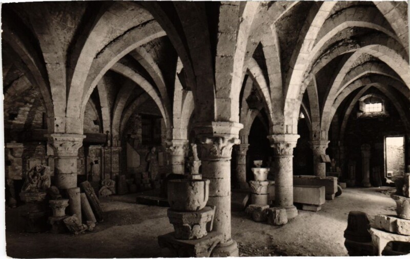 Carte postale ancienne Provins Grange aux Dimes à Provins