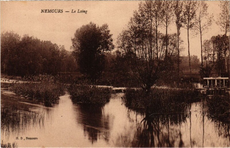 Carte postale ancienne Nemours Le Loing à Nemours