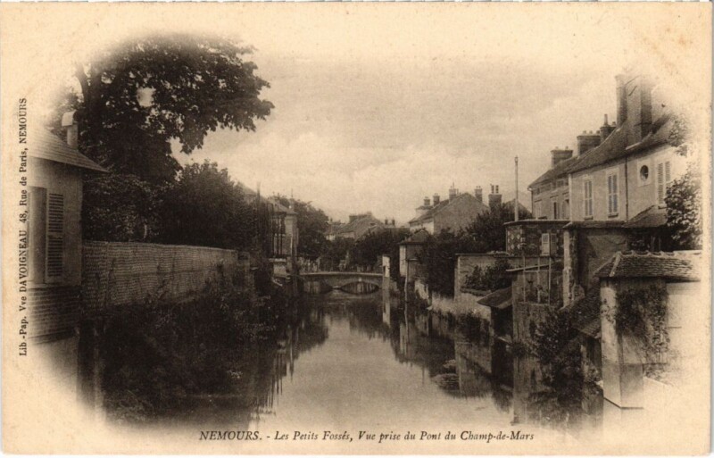 Carte postale ancienne Nemours Les Petits Fosses à Nemours