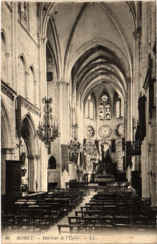 Carte postale ancienne Moret sur Loing Interieur de l'Eglise