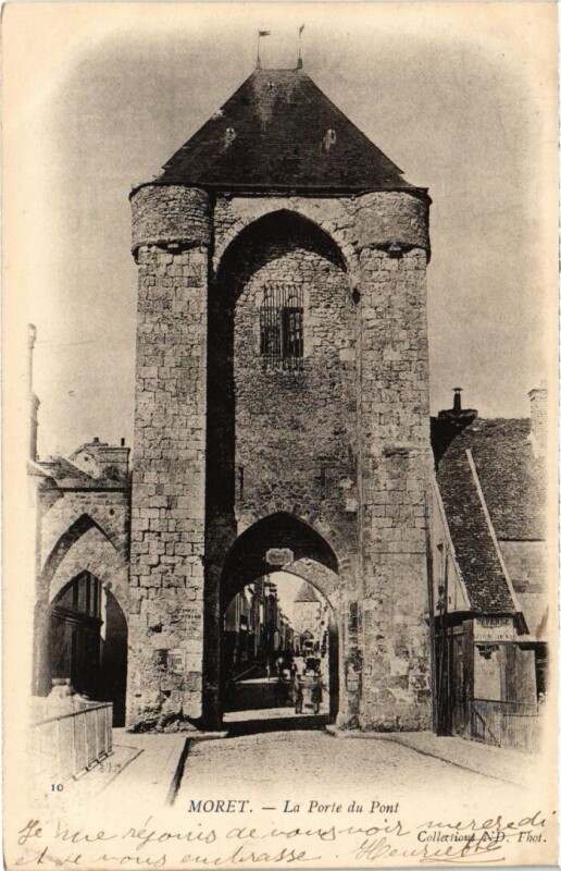 Carte postale ancienne Moret sur Loing Porte du Pont