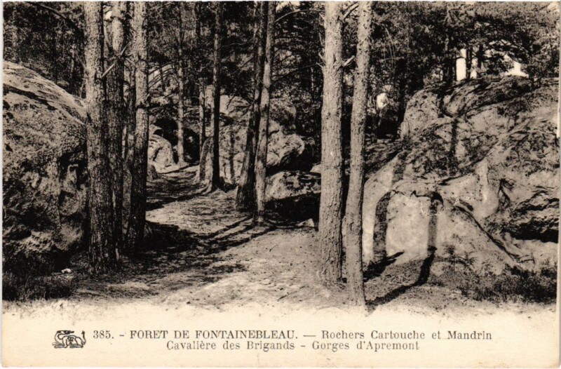 Carte postale ancienne Foret de Fontainebleau - Rochers Cartouche et Mandri à Fontainebleau