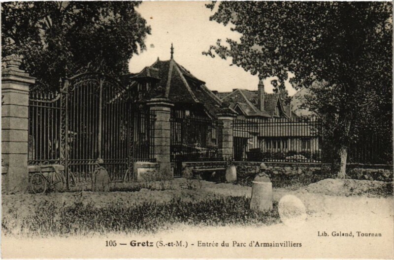 Carte postale ancienne Gretz-Armainvilliers Entree du Parc d'Armainvilliers à Gretz-Armainvilliers