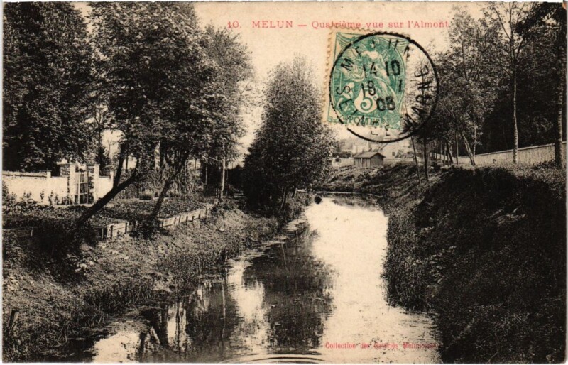 Carte postale ancienne Melun Quatrieme vue sur l'Almont à Melun
