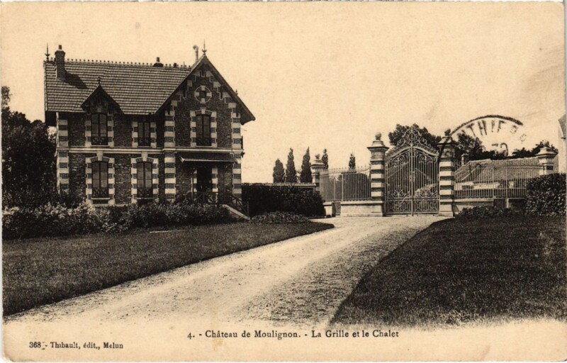Carte postale ancienne Chateau de Moulignon - La Grille et le Chalet