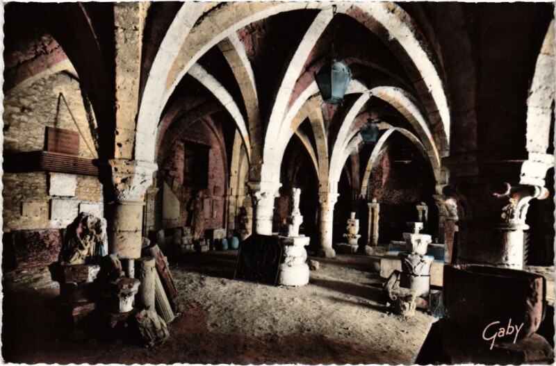 Carte postale ancienne Provins La Grange aux Dames - Musee Lapidaire à Provins