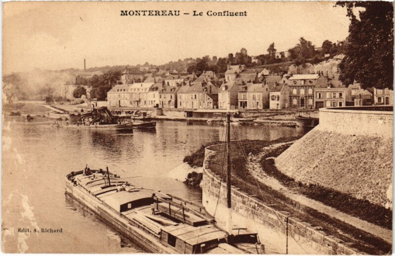 Carte postale ancienne Montereau Le Confluent
