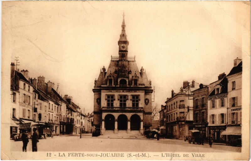 Carte postale ancienne La Ferte-sous-Jouarre L'Hotel de Ville à Jouarre