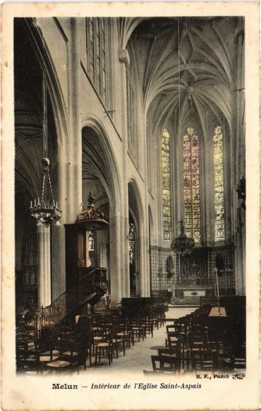 Carte postale ancienne Melun Interieur de l'Eglise Saint-Aspais à Melun
