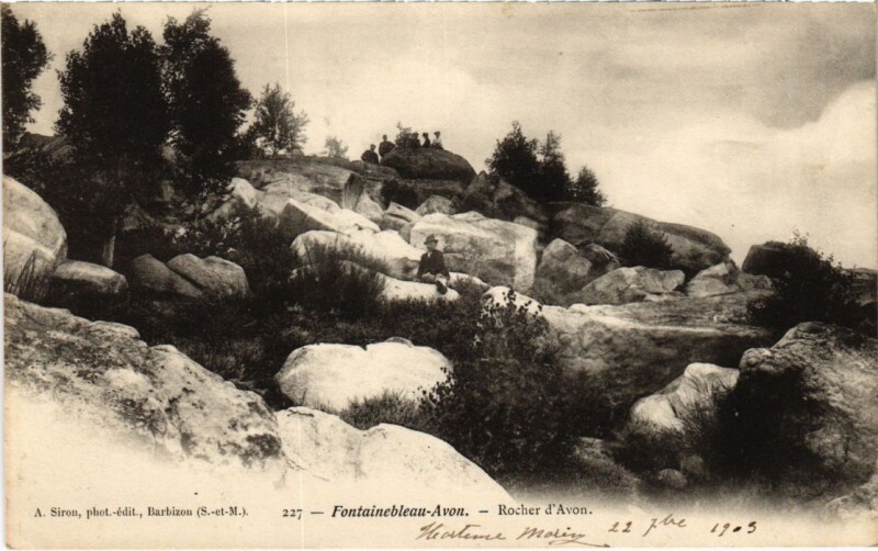 Carte postale ancienne Fontainebleau Avon - Rocher d'Avon à Fontainebleau